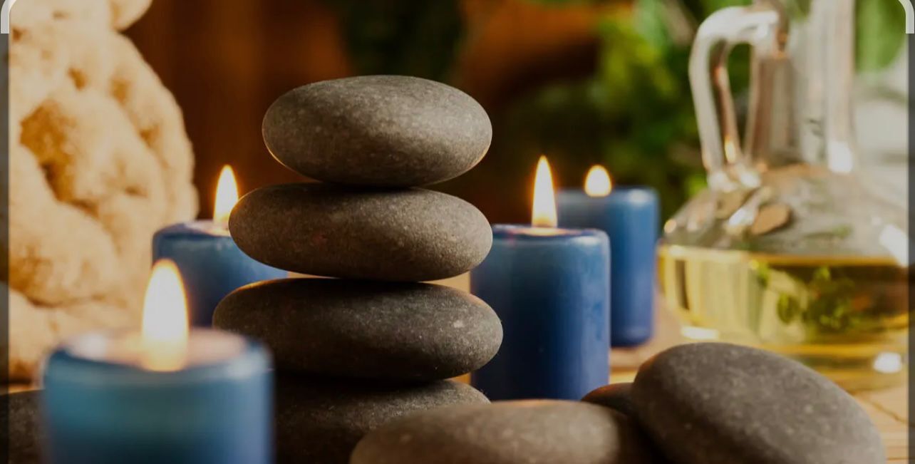 Detalle de la sala preparada para el masaje lingam
